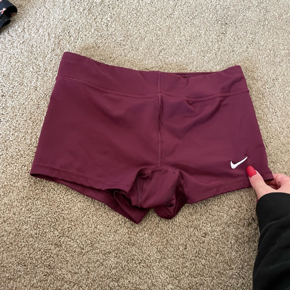 nike dri fit spandex maroon